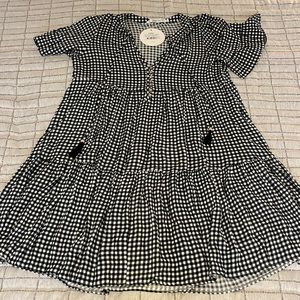 Esther & Co black and white dress in size 12/L, NWT